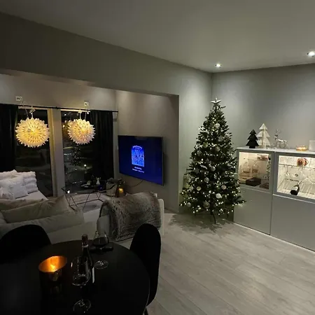 Penthouse 2 Bedrooms 70 M2 * Verdalsora