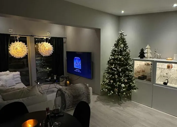 Penthouse 2 Bedrooms 70 M2 * Verdalsora